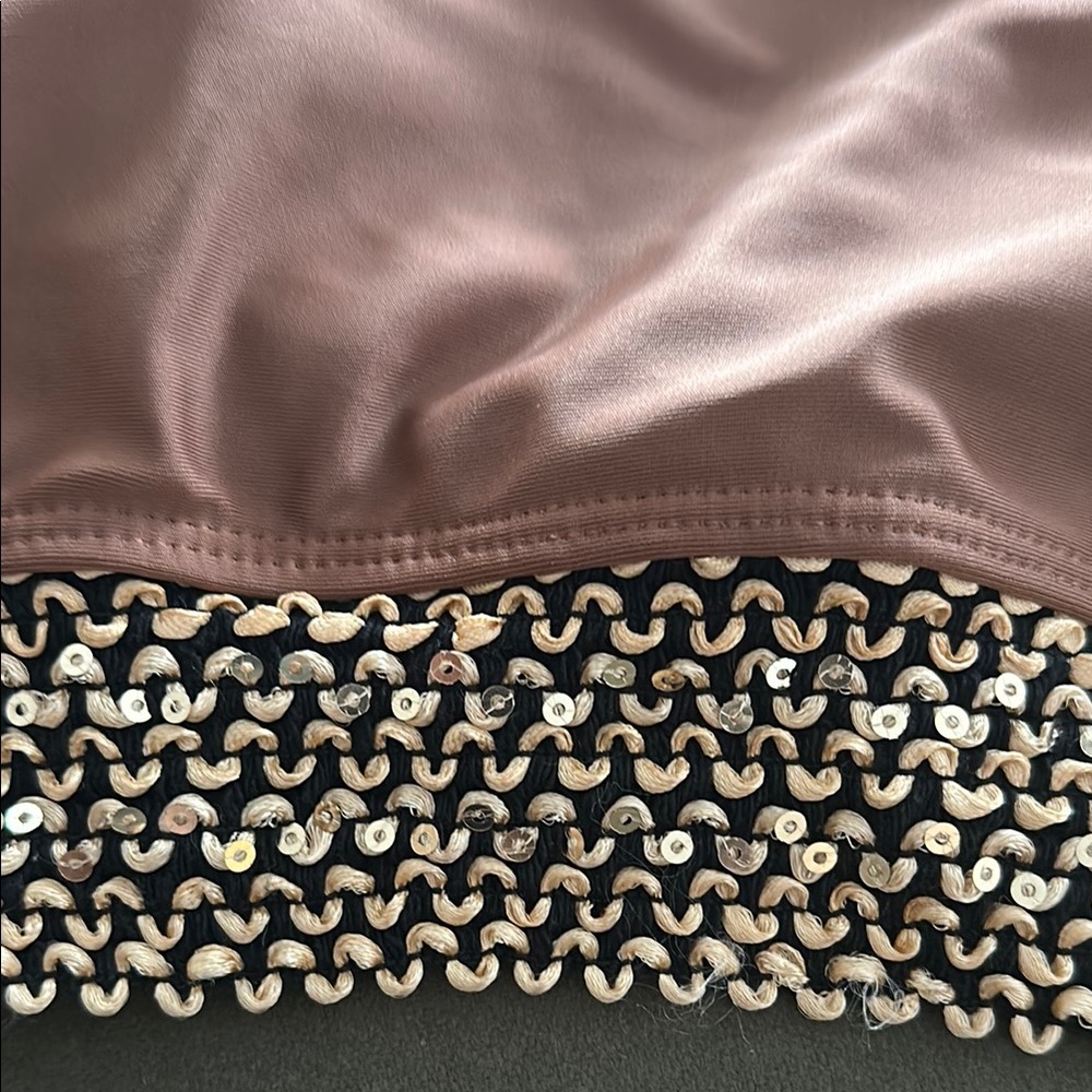 Chic Brown Bikini Set With Patterned Trim - image 4